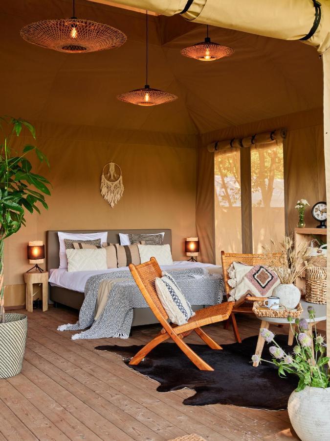 Zatoria Luxury Glamping Zator Hotel Kültér fotó